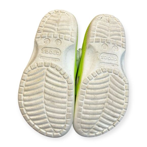 CROCS Classic Clogs Women’s Lime Green & White Size 6 - Picture 5 of 6